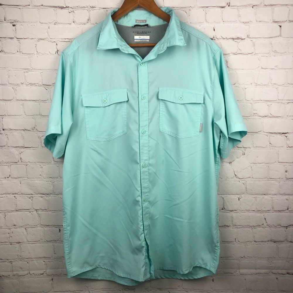 Columbia Light Blue Button Up Men's Sz Large